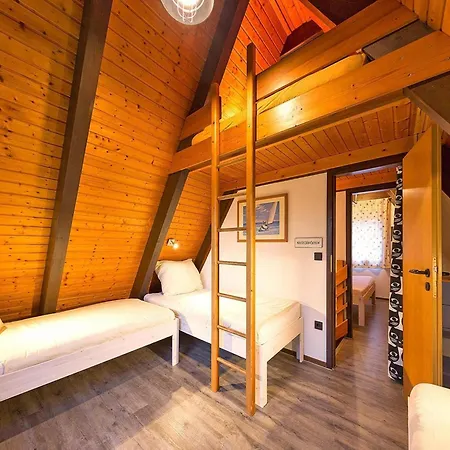 By Constance With Alpine Views, Cleaning Included 博登斯边的伊门施塔特